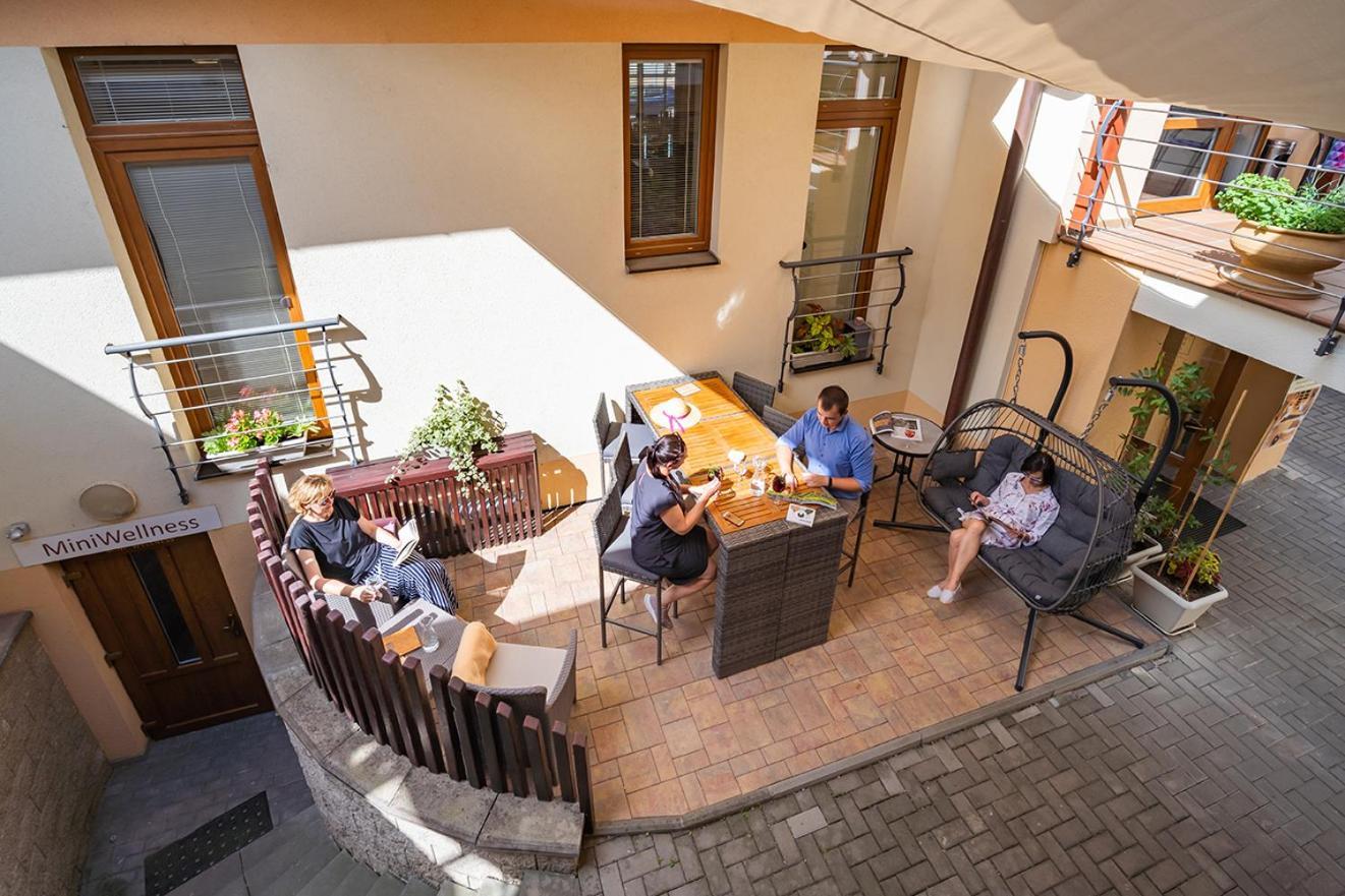 Apartmany U Zamecku Kyjov  Luaran gambar